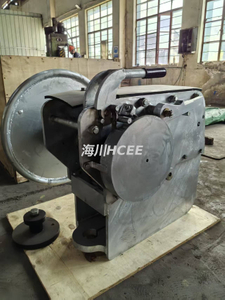 DF-545 40 TON كوكبي العتاد Mount Winch